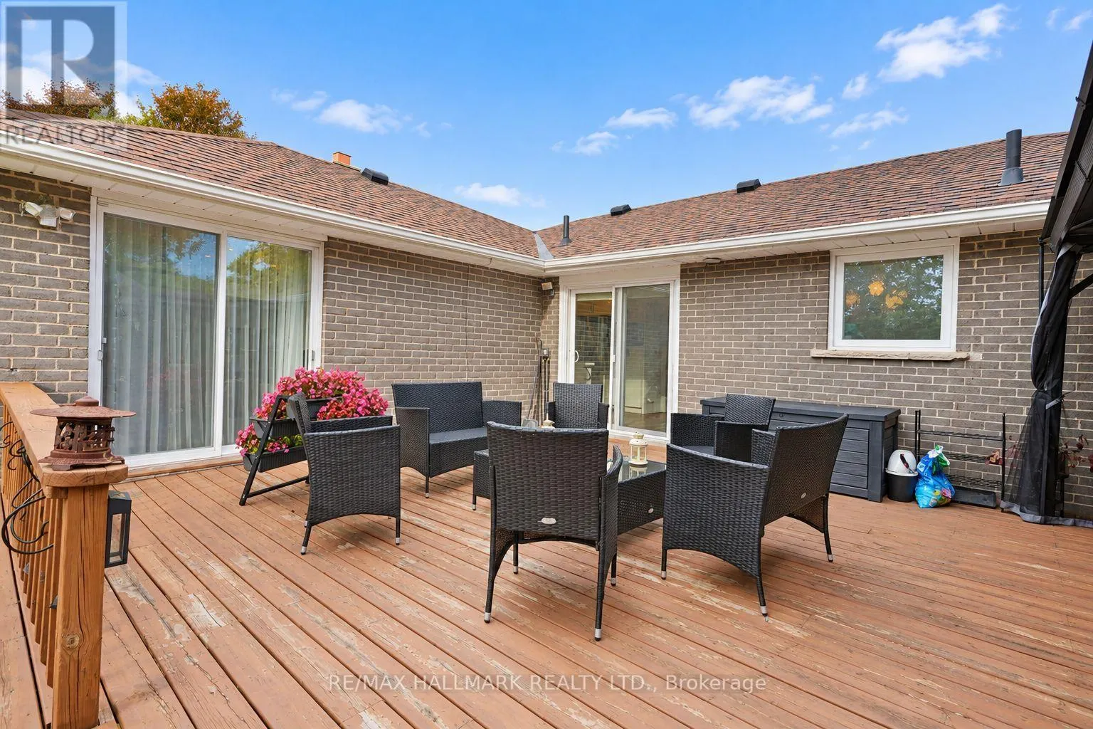 648 MOSSBANK COURT