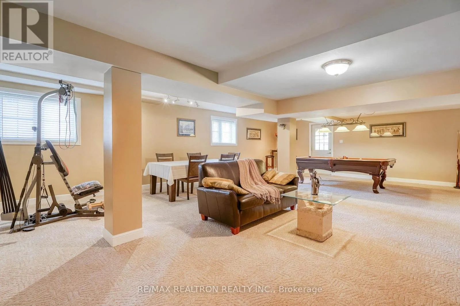 486 FALCONWOOD HOLLOW