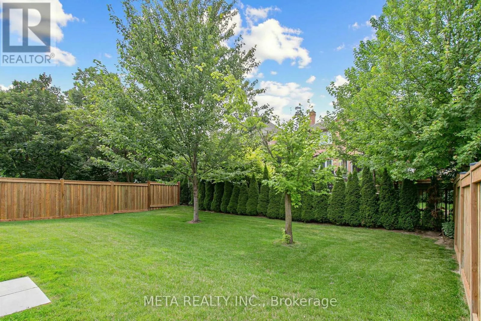 56 KLEES CRESCENT