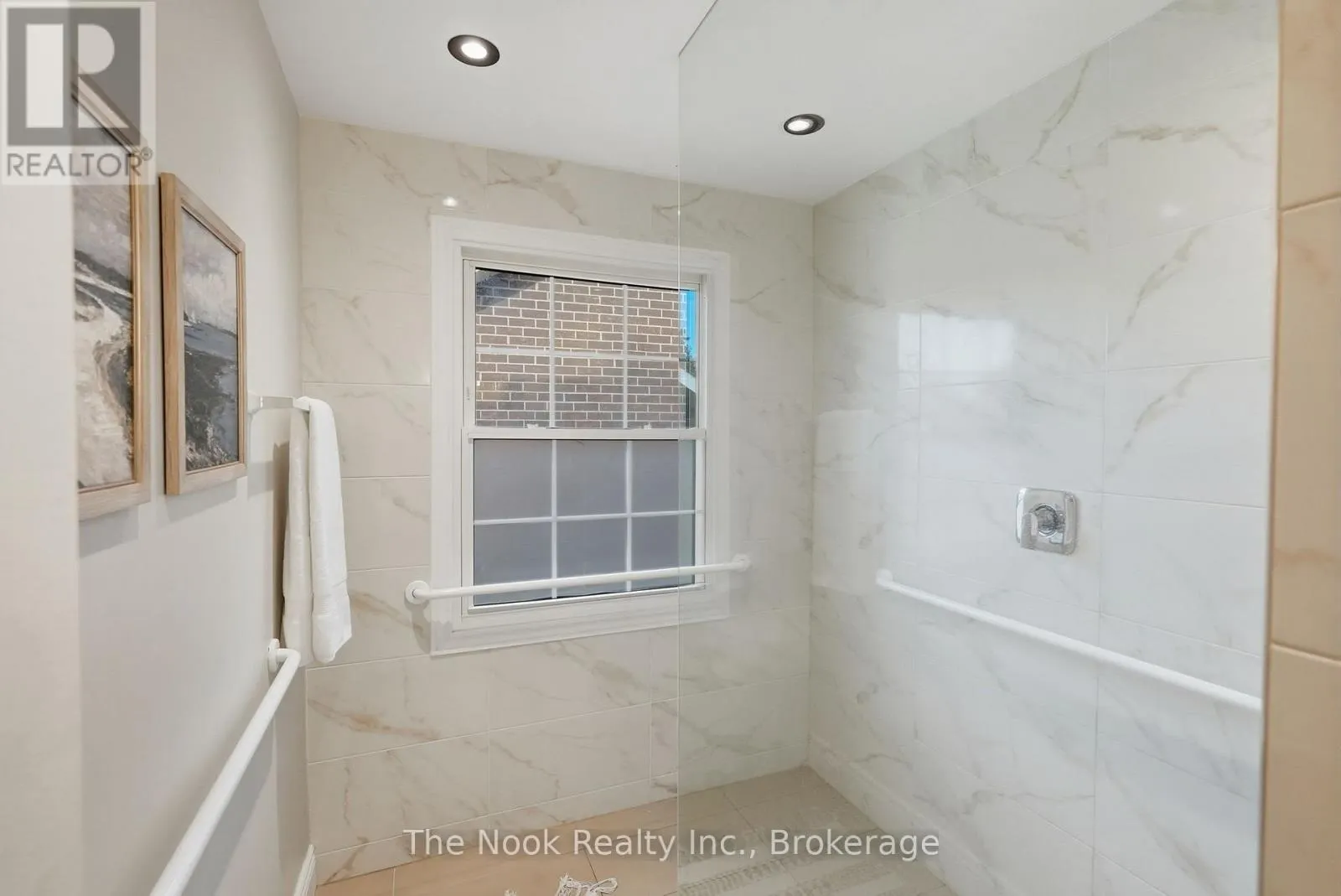 45 BERNICK CRESCENT