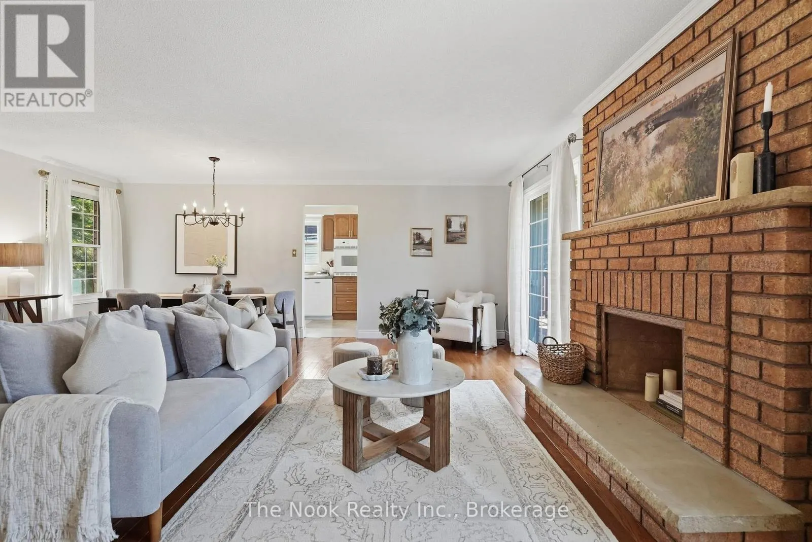 45 BERNICK CRESCENT