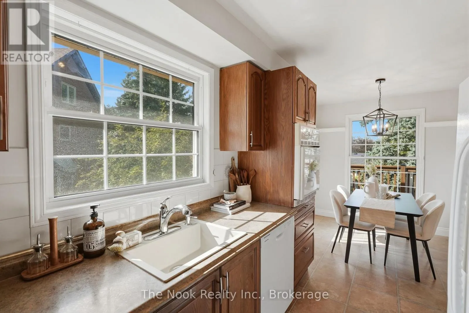 45 BERNICK CRESCENT
