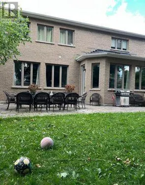 MAIN & UPPER - 108 SHARPE CRESCENT