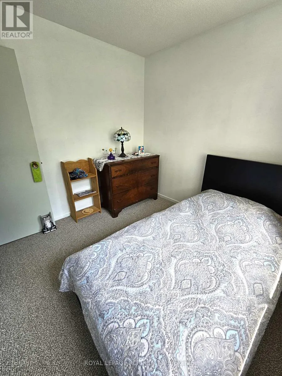 856 MAGNOLIA AVENUE