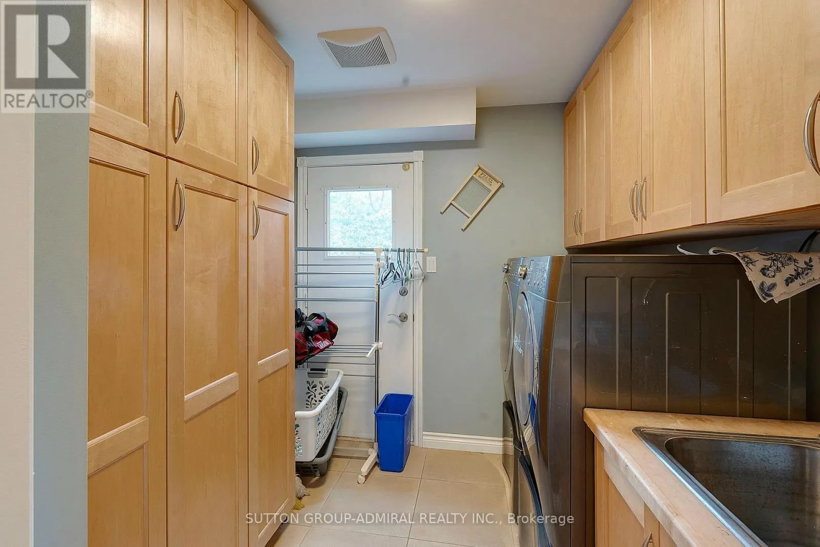 26 ALBERY CRESCENT