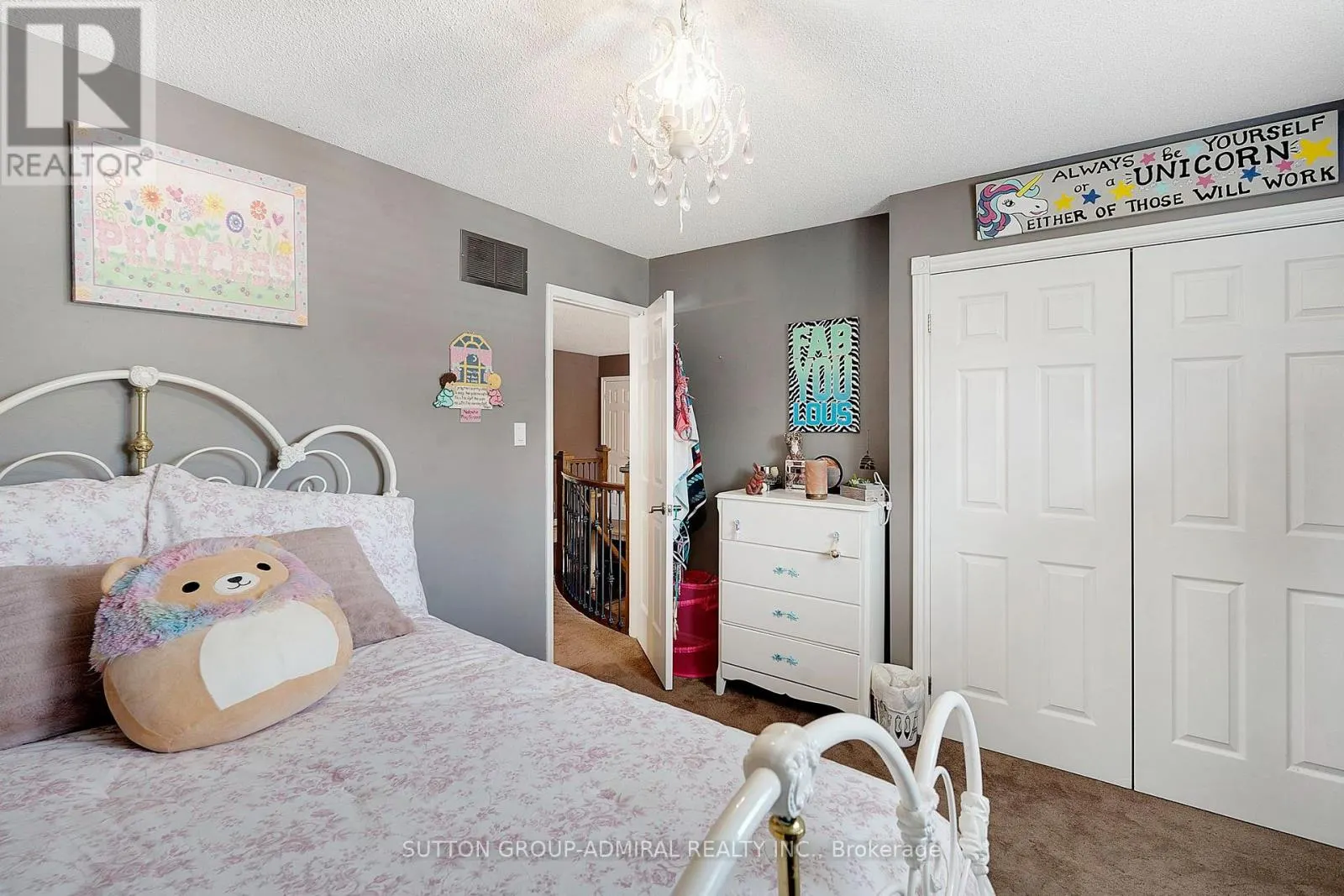 26 ALBERY CRESCENT