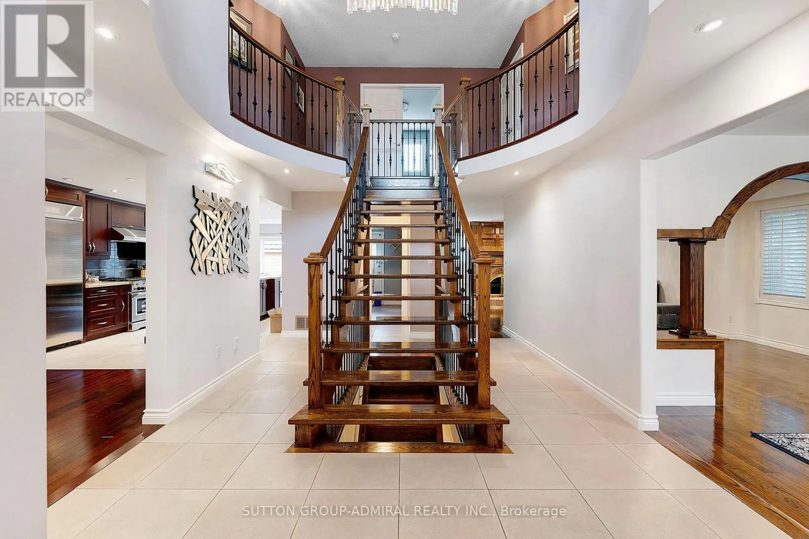 26 ALBERY CRESCENT