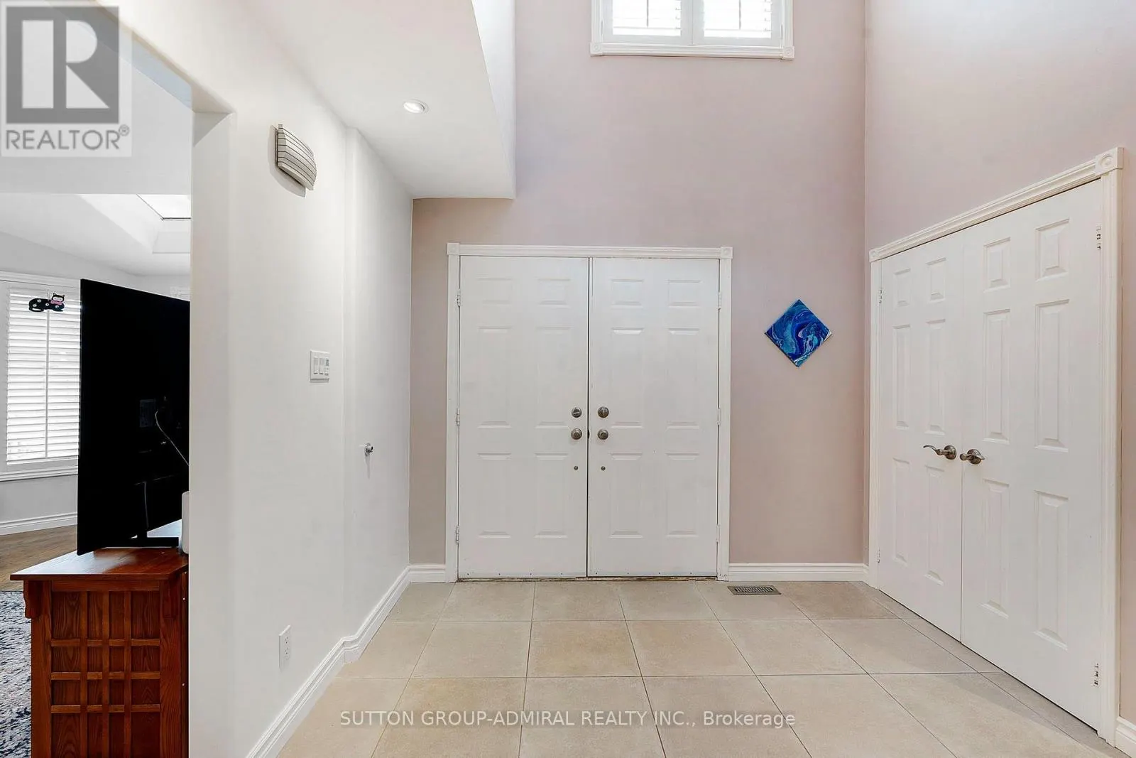 26 ALBERY CRESCENT