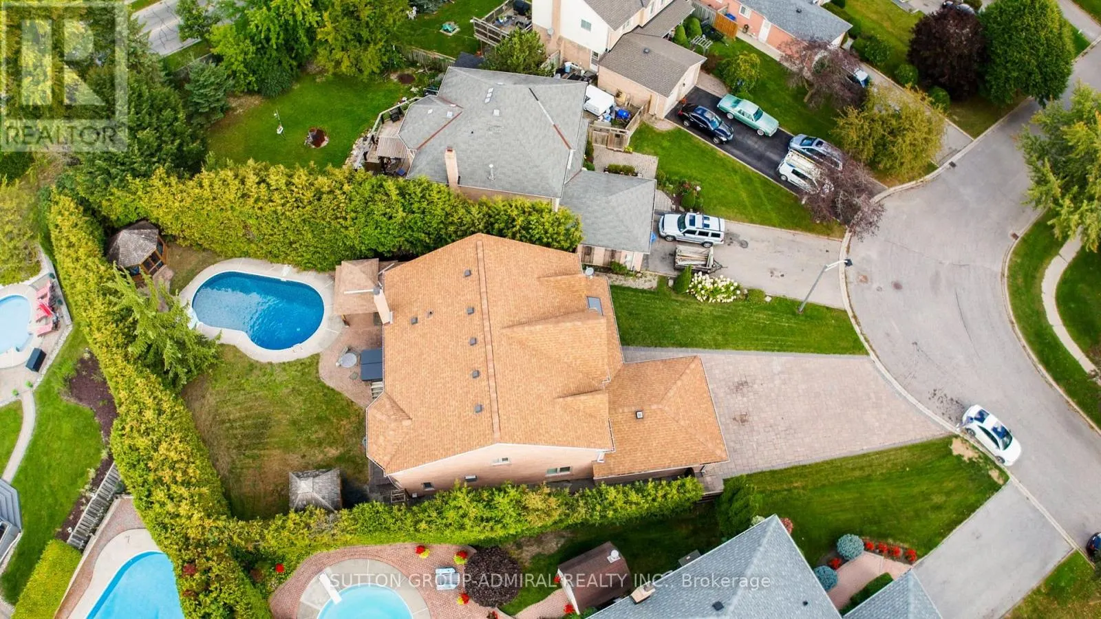26 ALBERY CRESCENT