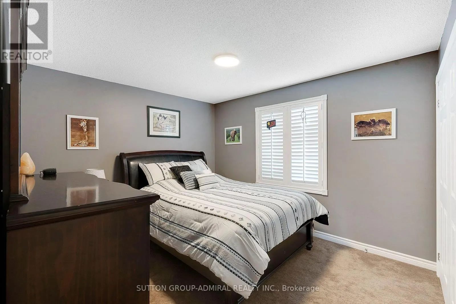 26 ALBERY CRESCENT