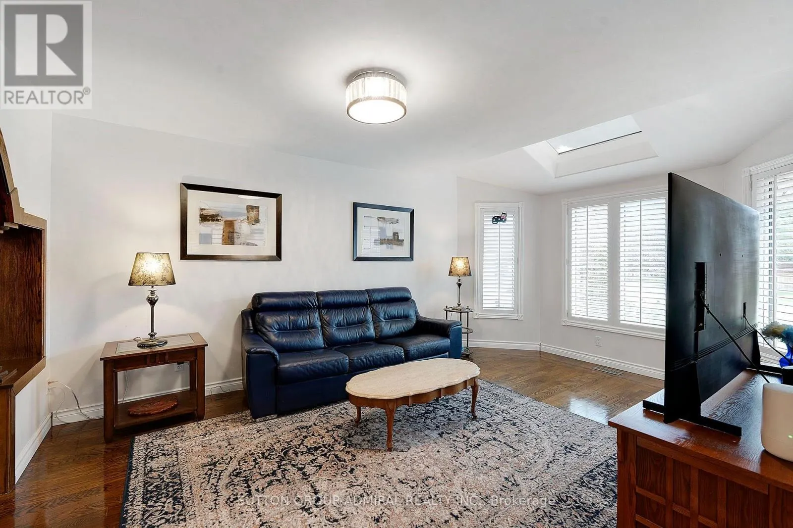 26 ALBERY CRESCENT