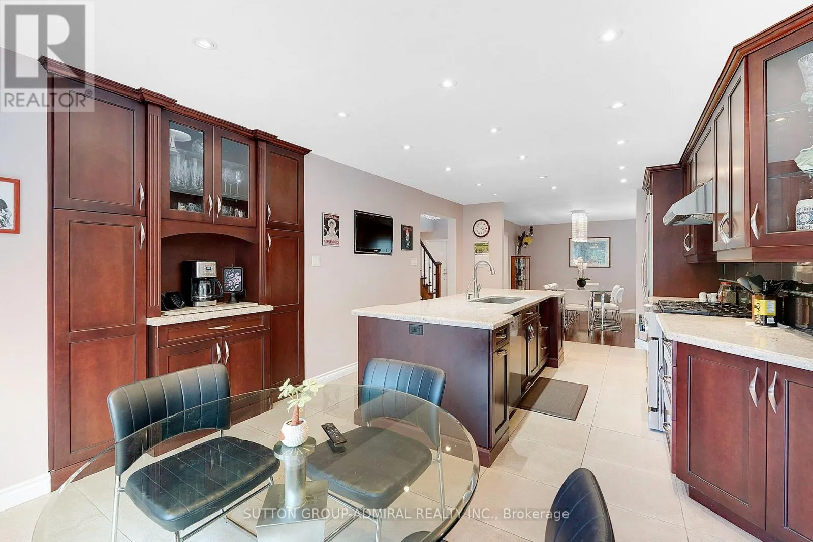 26 ALBERY CRESCENT