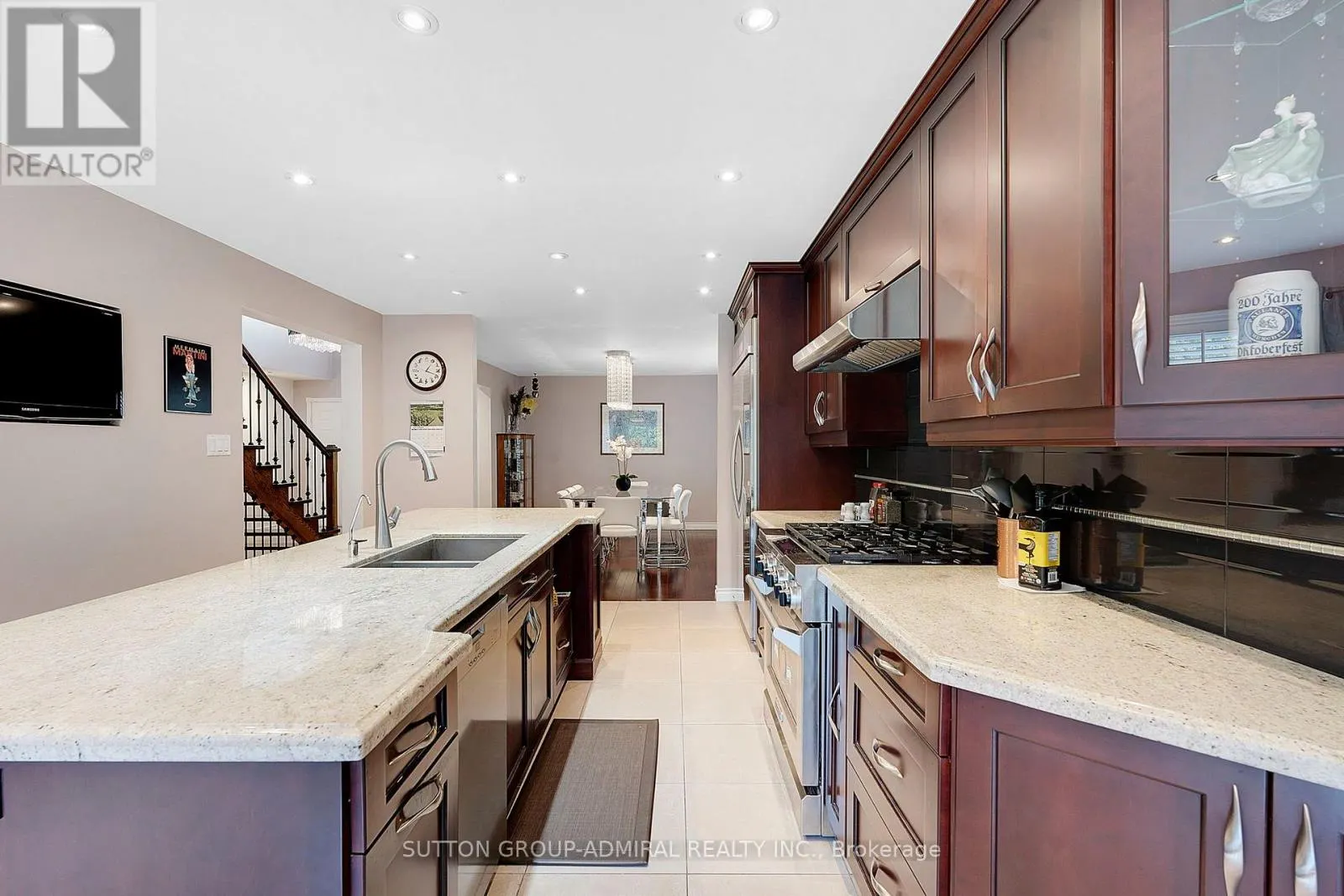 26 ALBERY CRESCENT