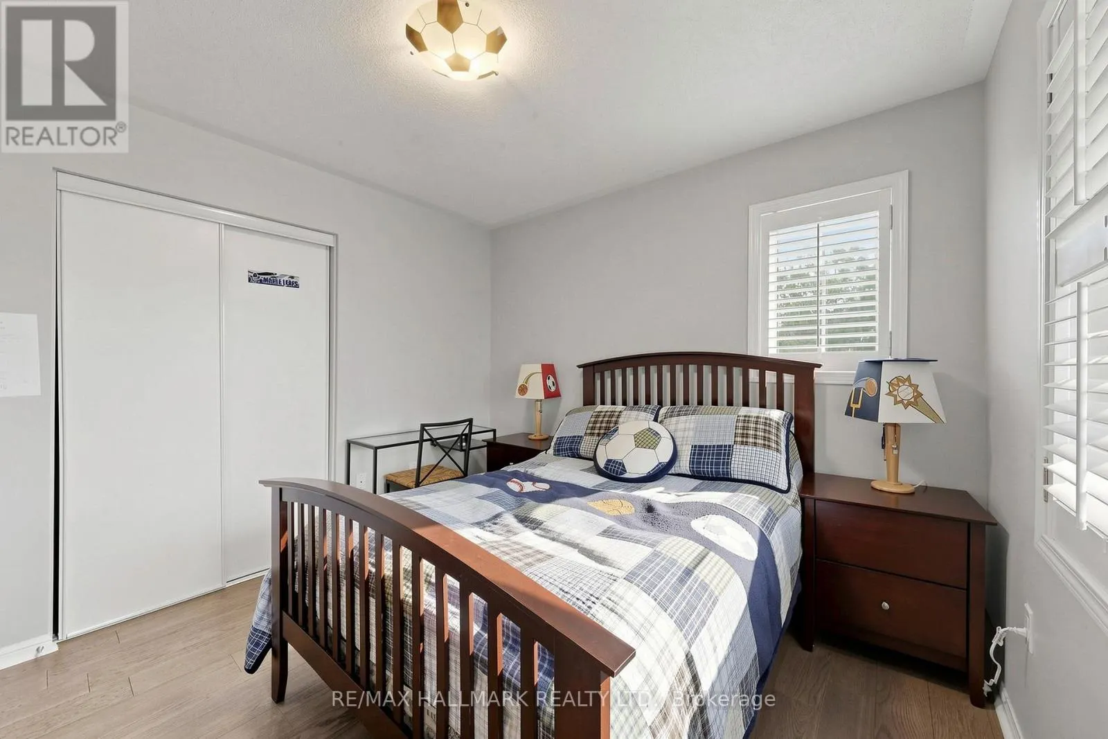 26 MERDOCK COURT