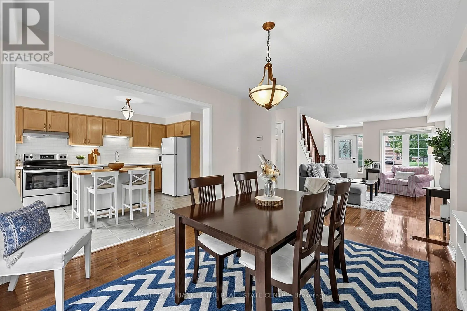 37 RAINBOW COURT