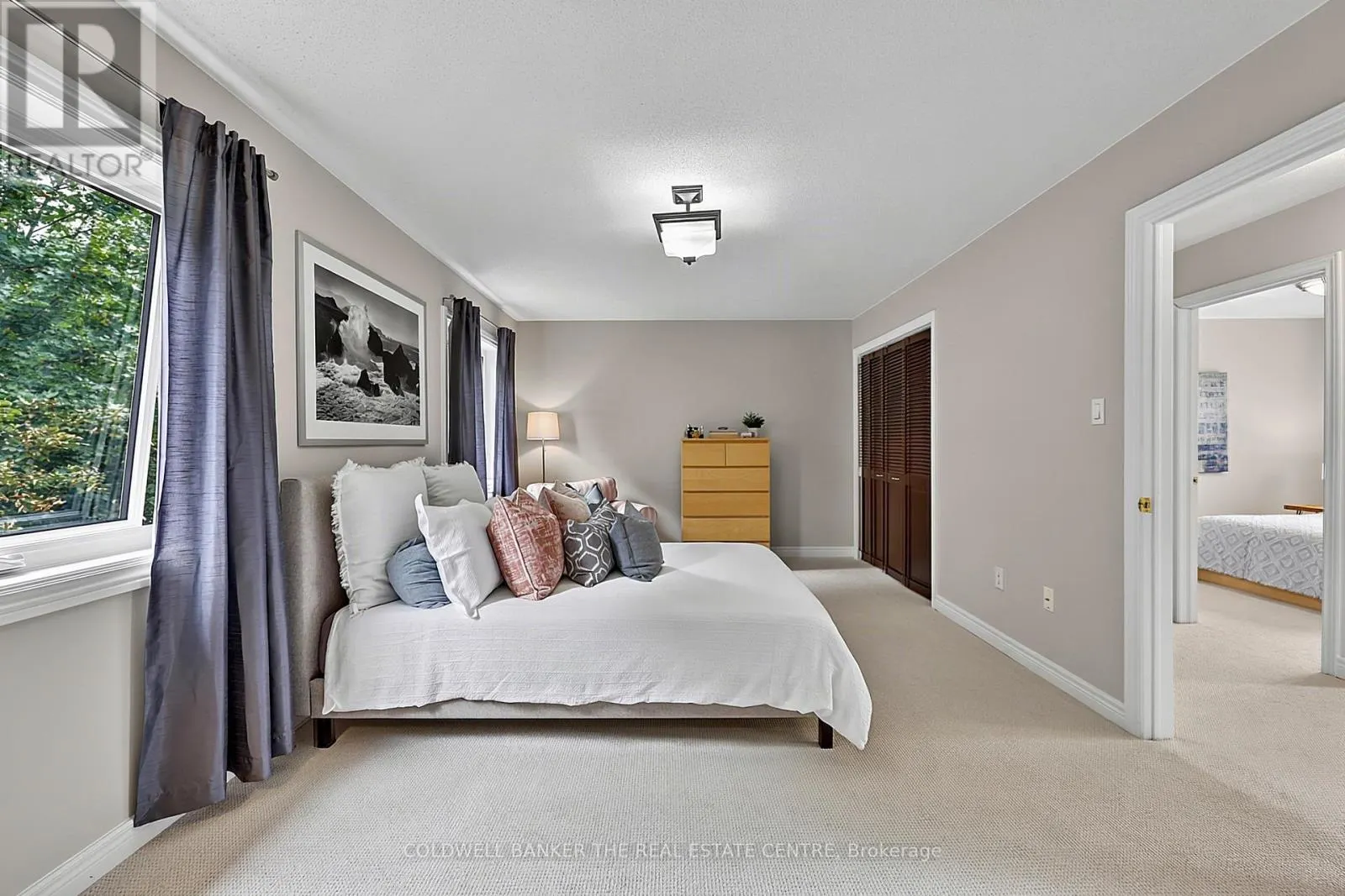 37 RAINBOW COURT