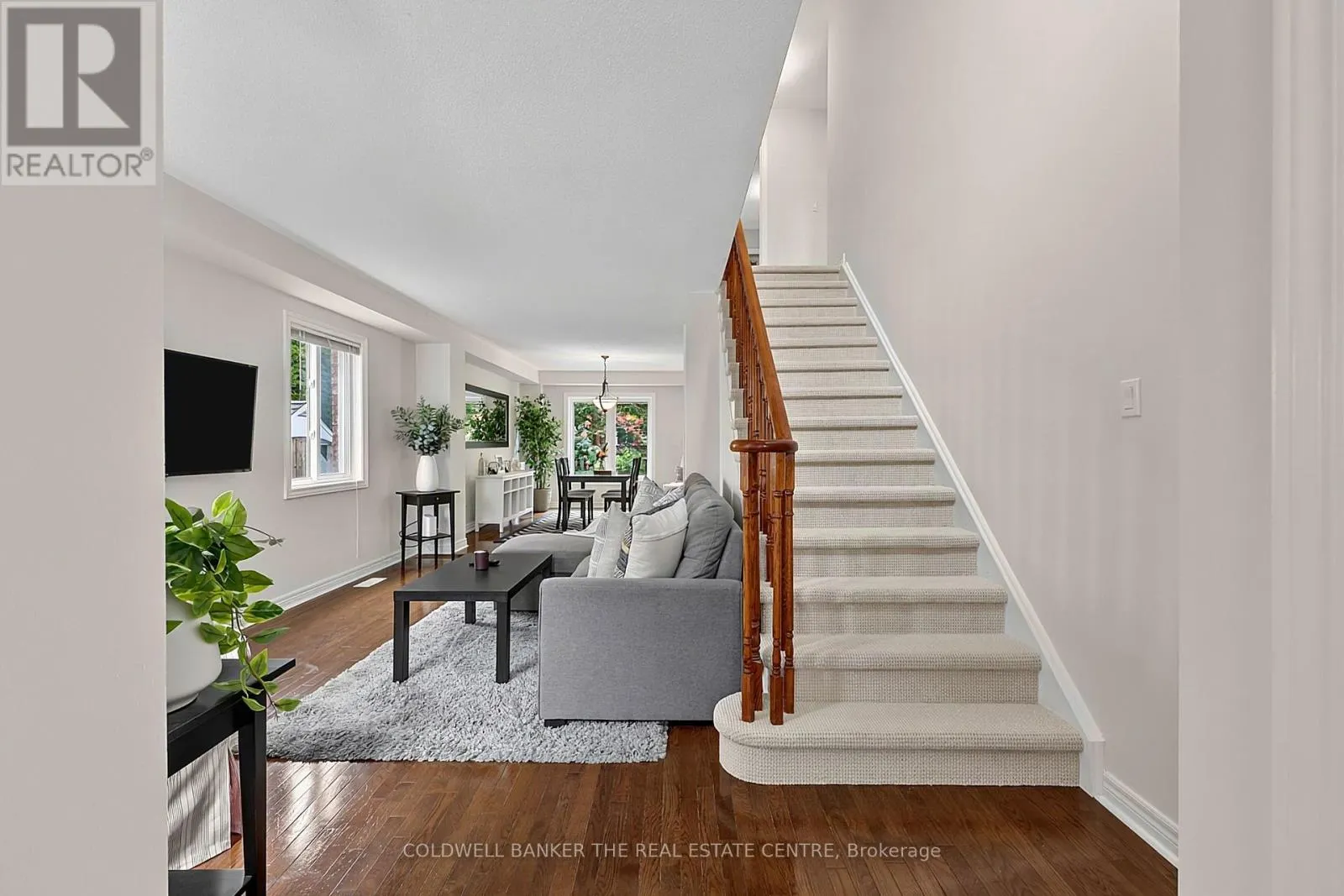 37 RAINBOW COURT