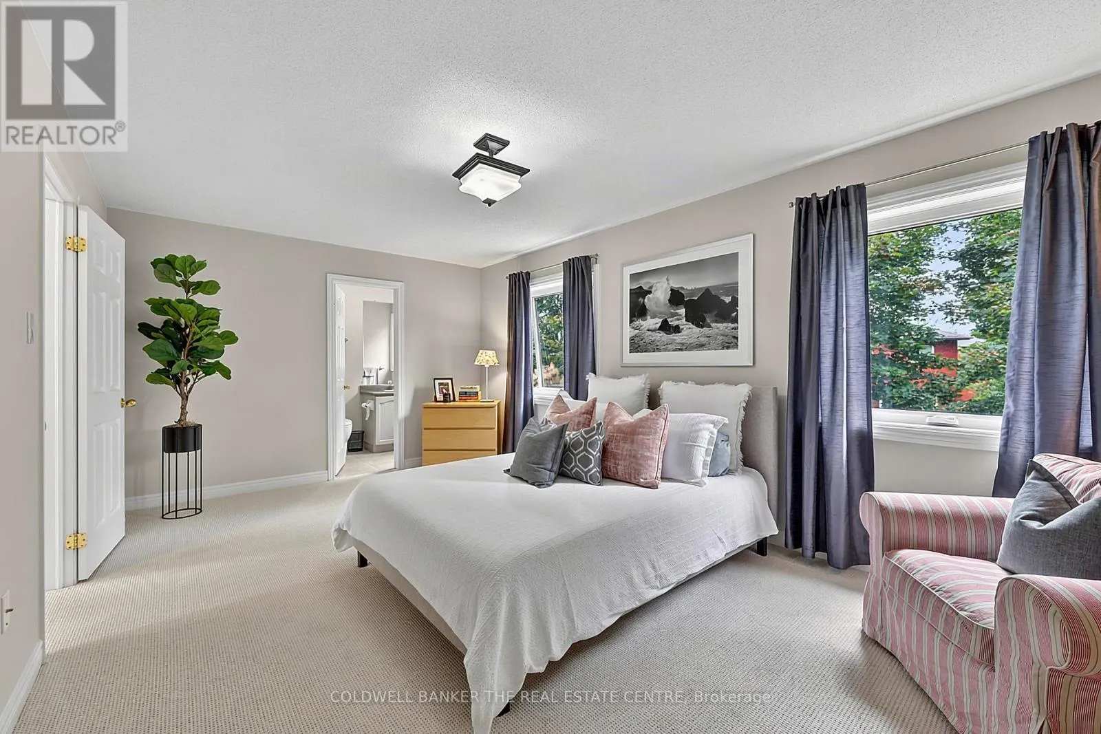 37 RAINBOW COURT