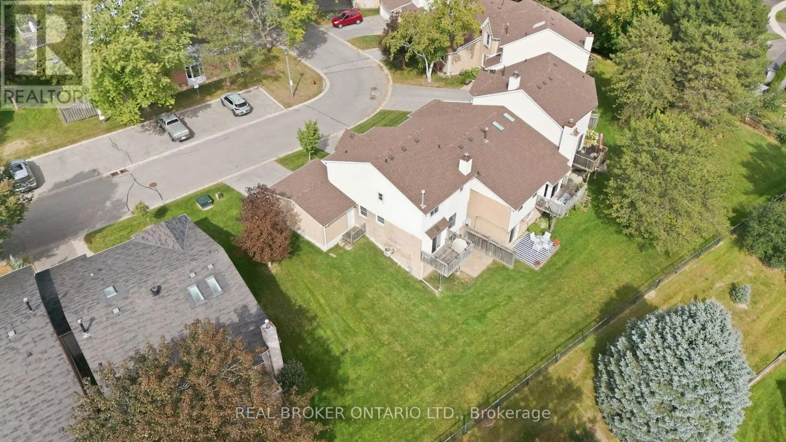 21 ADAMS COURT