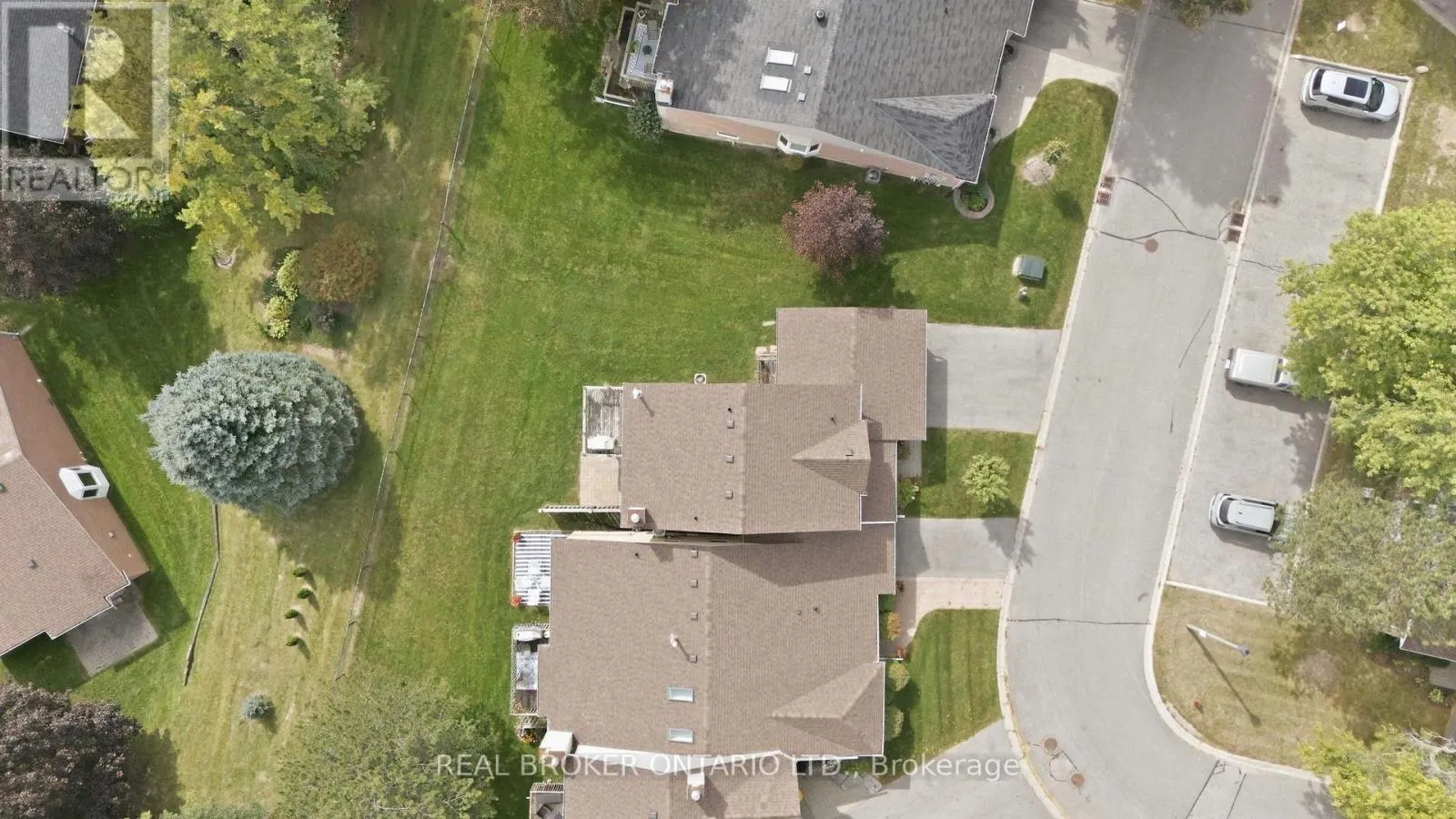 21 ADAMS COURT