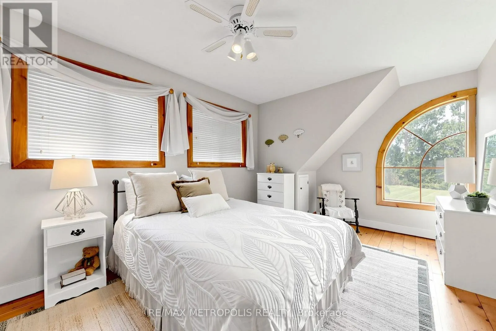 11590 SIDE ROAD 17