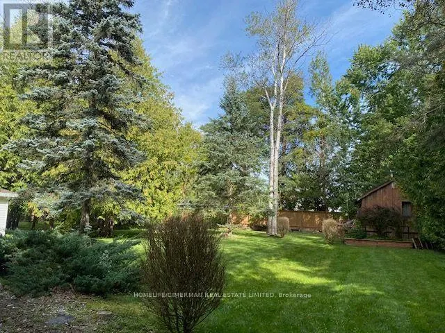 2151 RAYNOR COURT