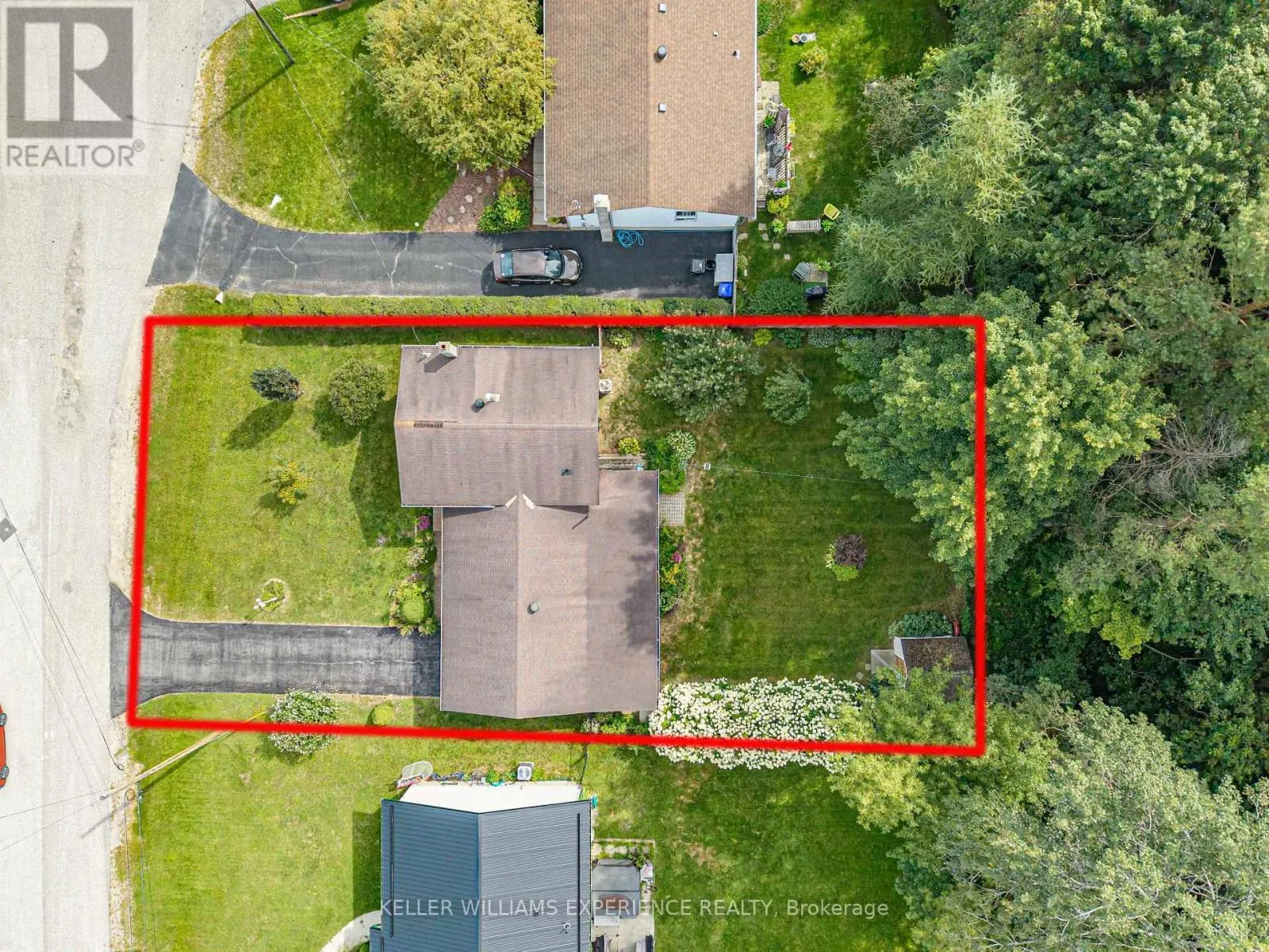 21 ASHBURTON CRESCENT