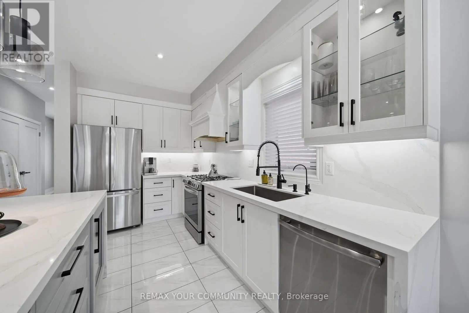 275 SHARON CREEK DRIVE