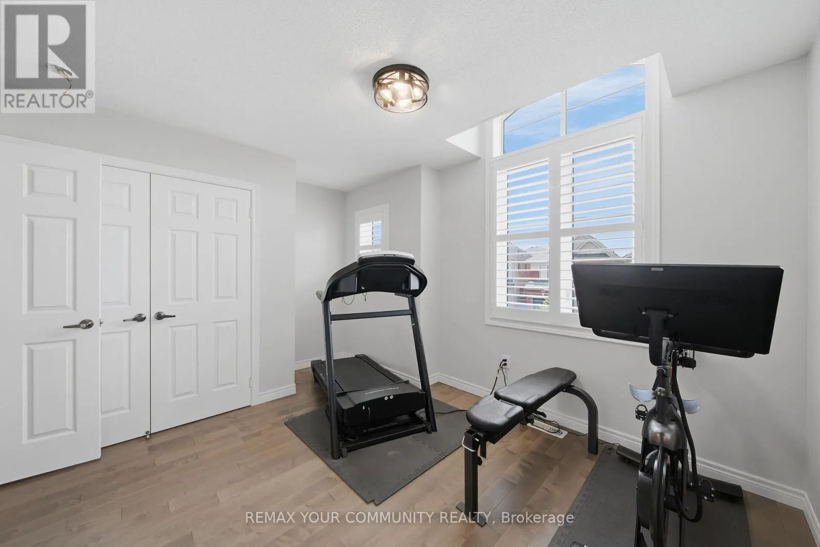 275 SHARON CREEK DRIVE