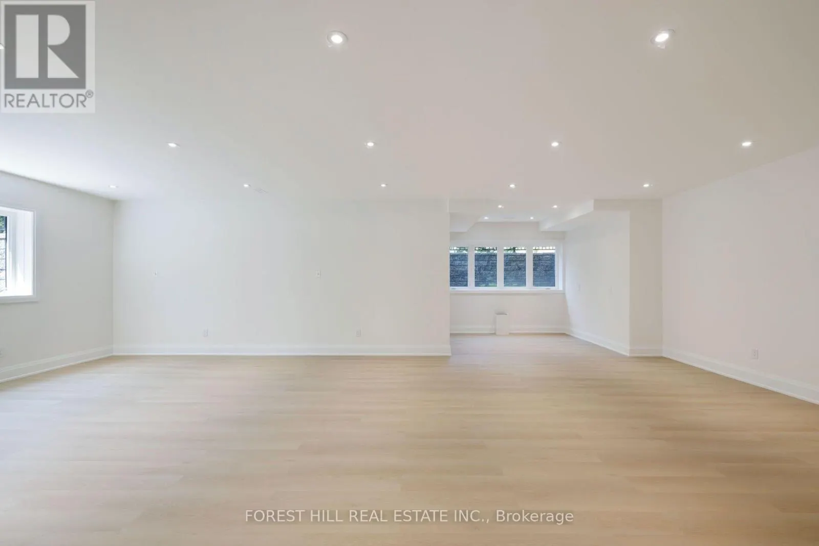 5 CEDAR CRESCENT