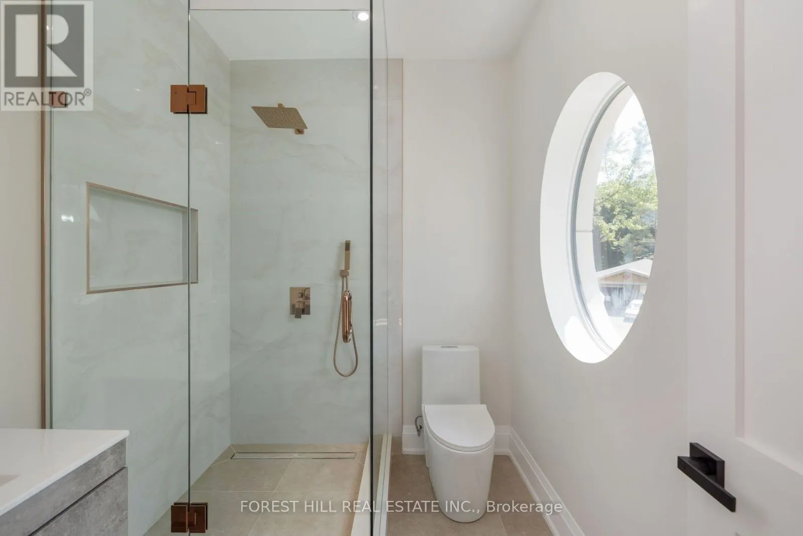 5 CEDAR CRESCENT