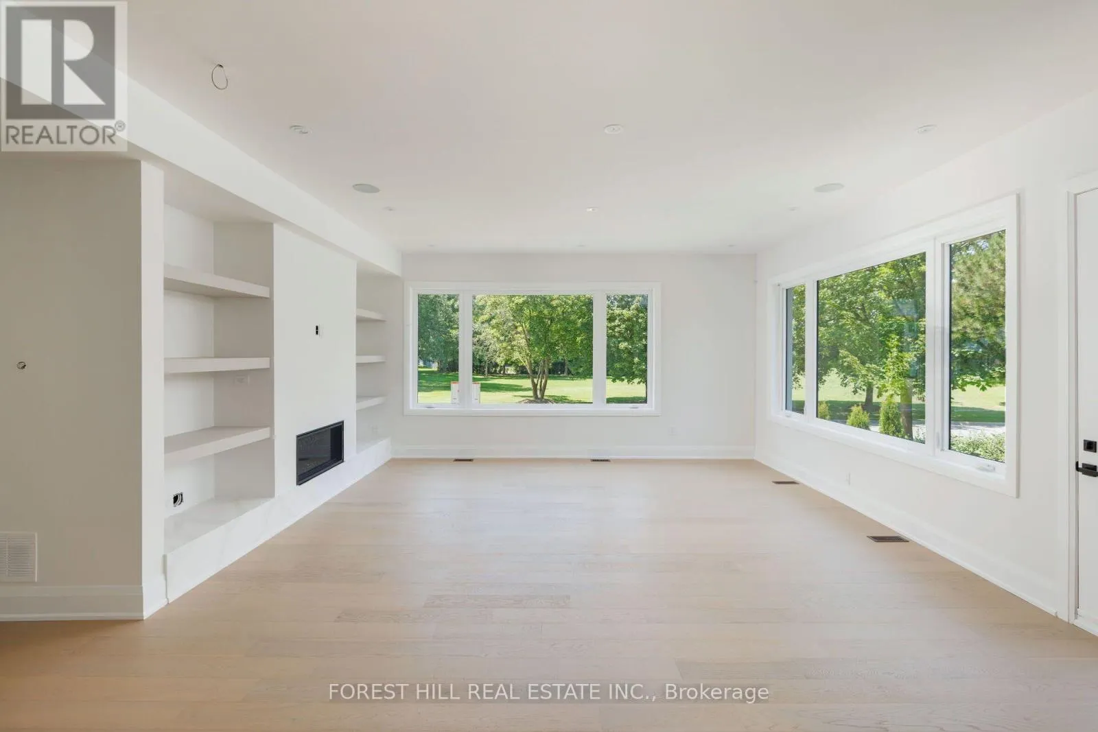 5 CEDAR CRESCENT
