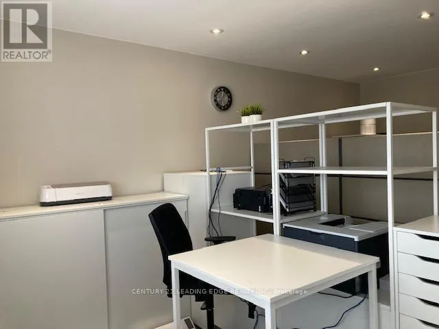 48 - 86 RINGWOOD DRIVE
