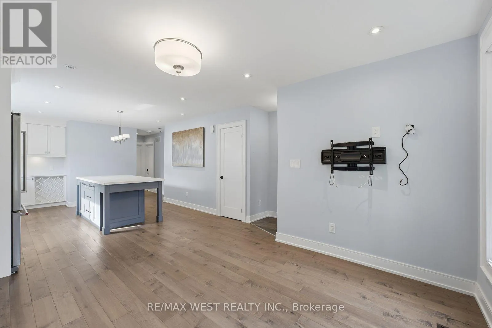 56 SEATON DRIVE