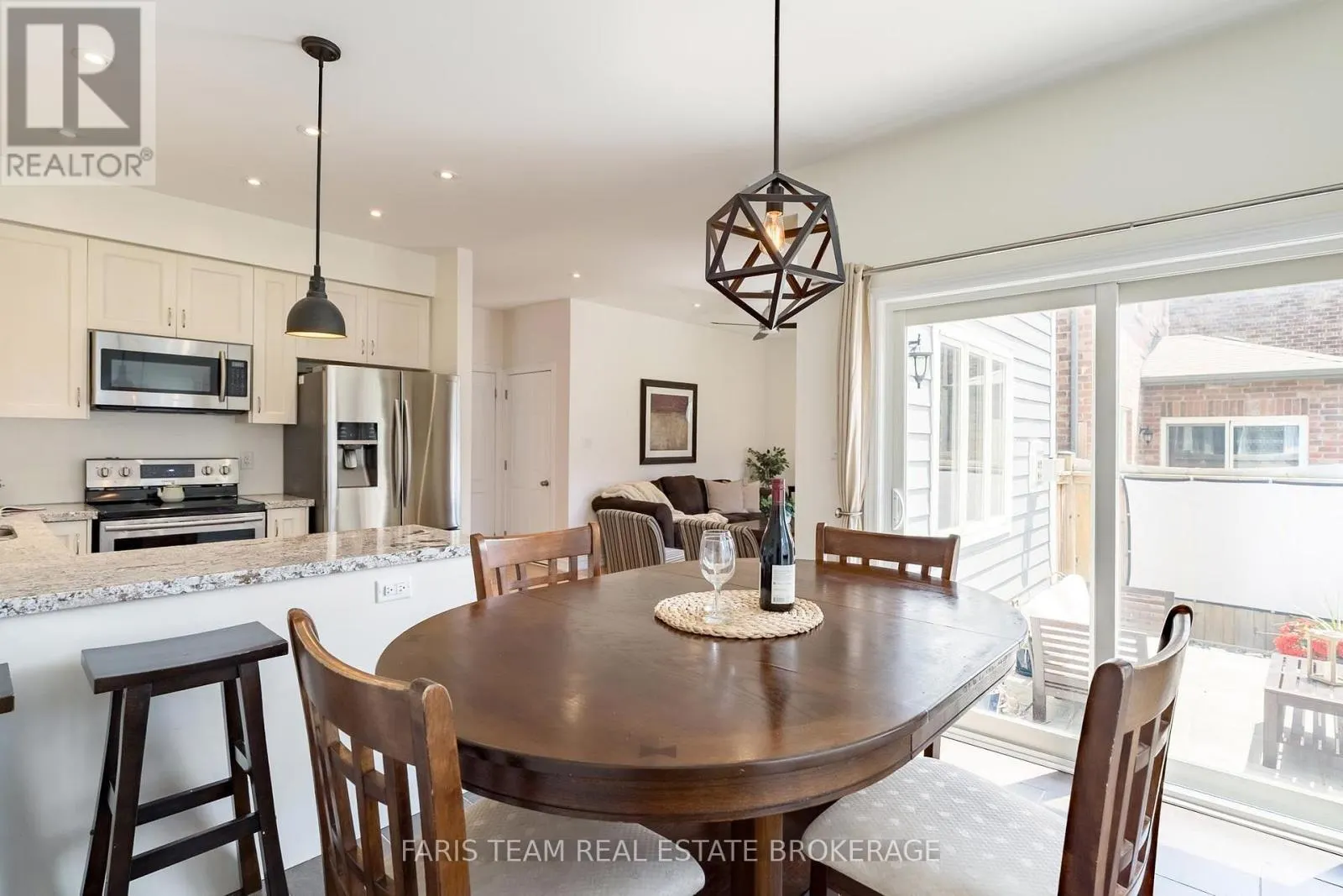 1110 WHARRAM WAY