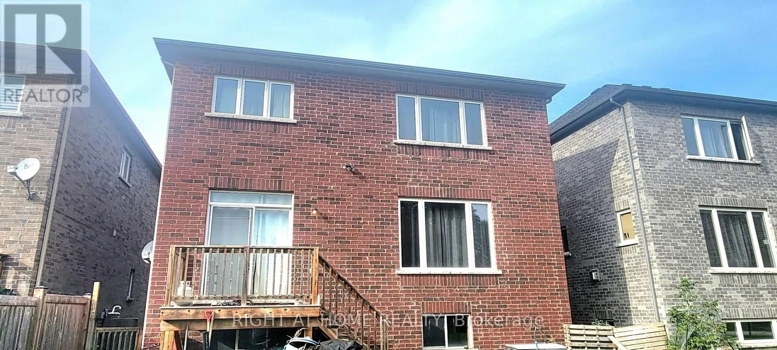 11 RICHMOND PARK DRIVE
