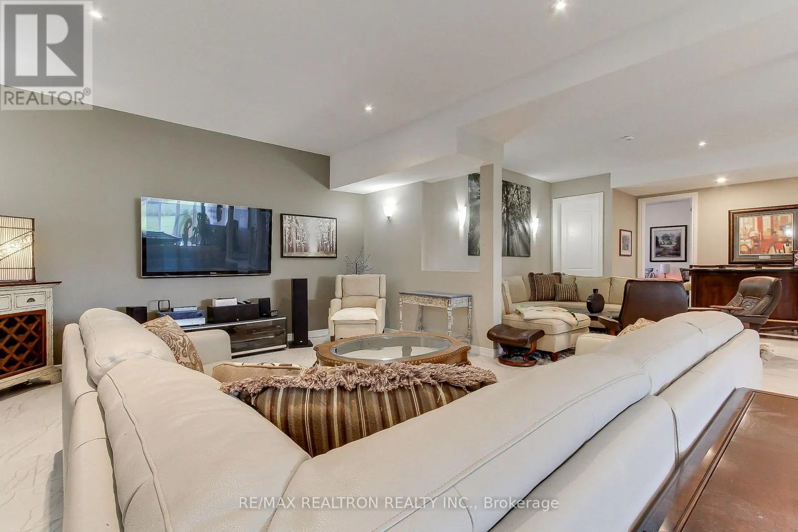 2875 HOLBORN ROAD