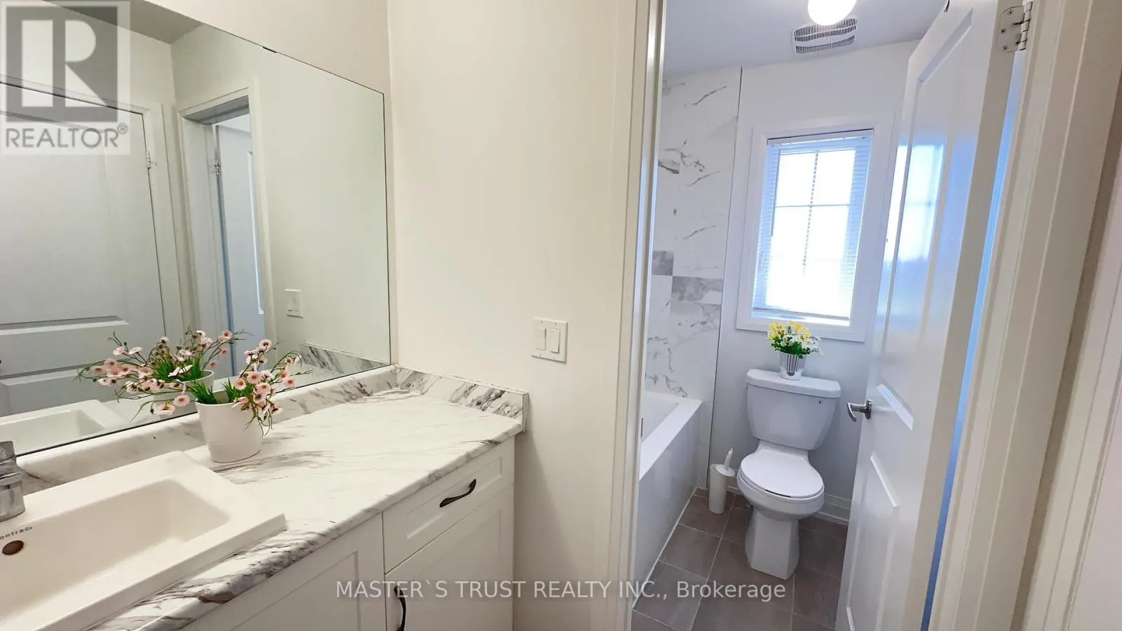 102 FRANK KELLY DRIVE