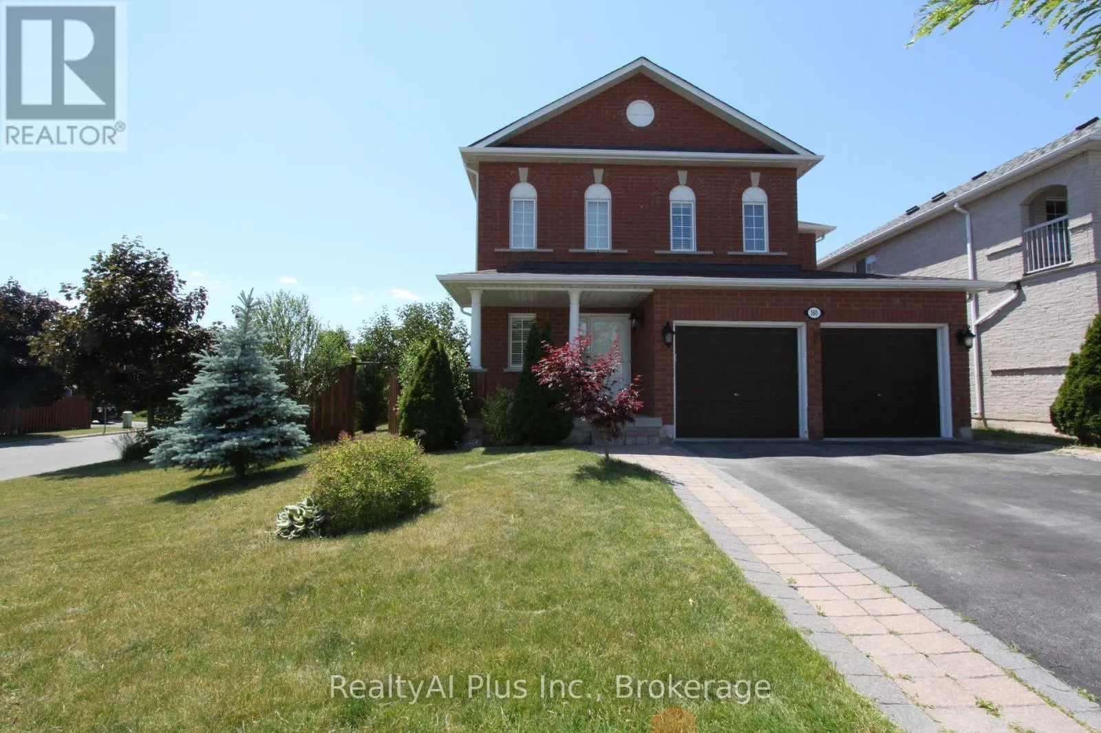 160 ST JOAN OF ARC AVENUE