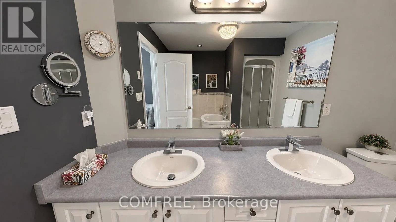 312 - 78 SUNSET BOULEVARD