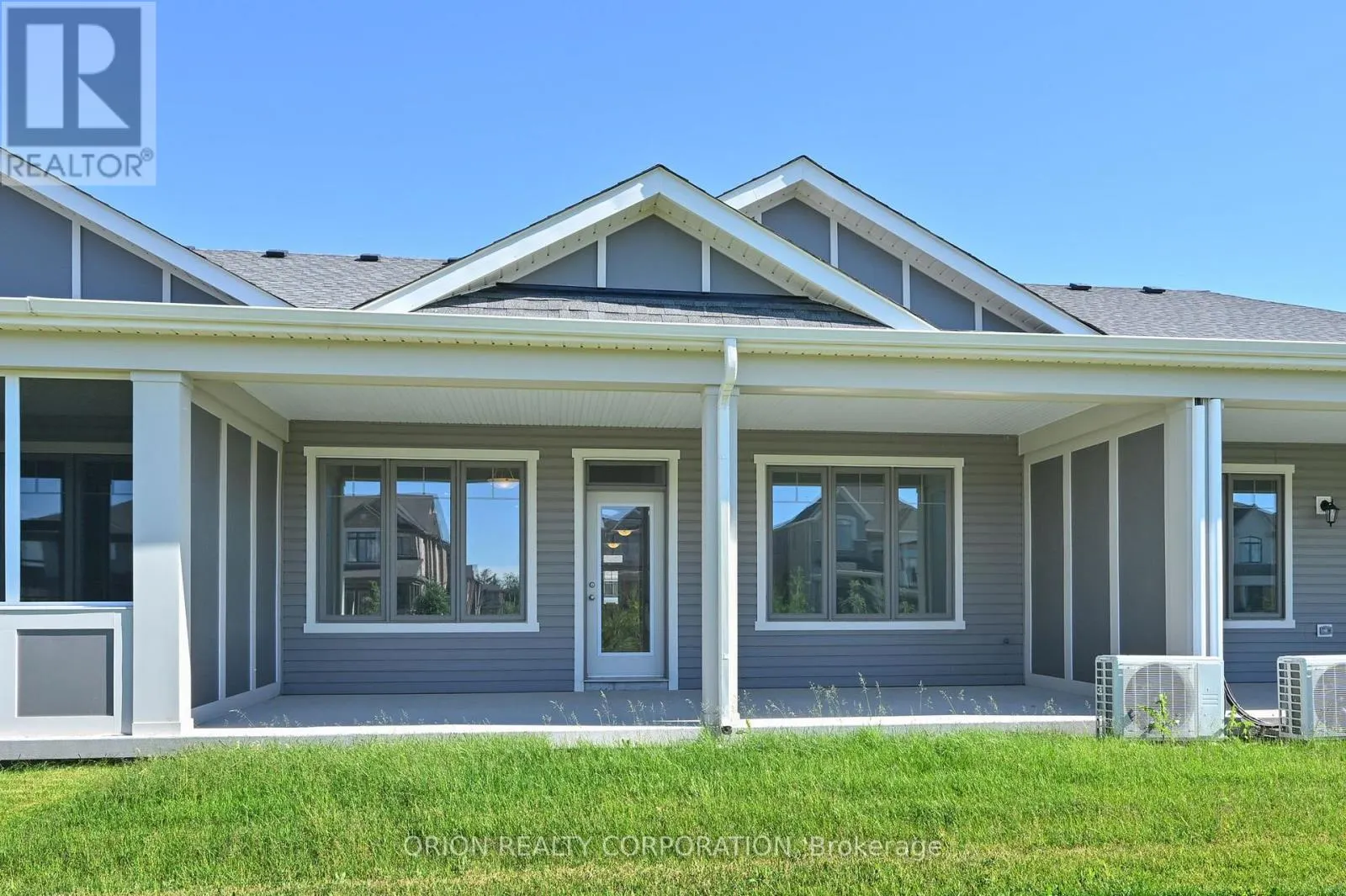 704 SARGEANT PLACE