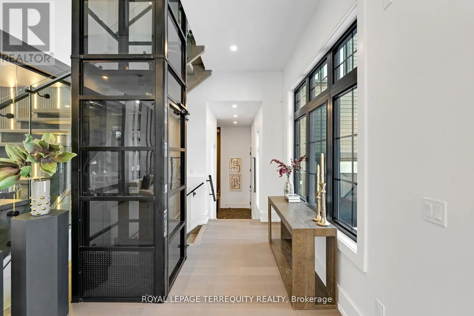 17 CONNOR DRIVE
