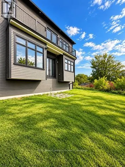 17 CONNOR DRIVE