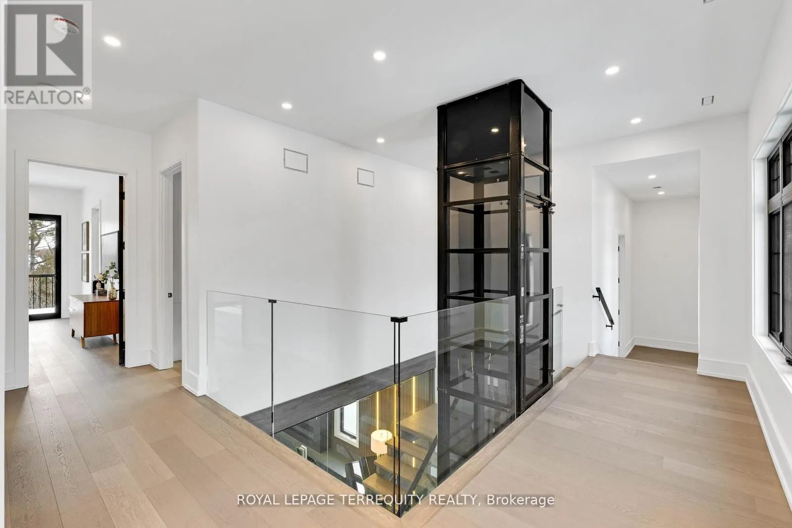 17 CONNOR DRIVE
