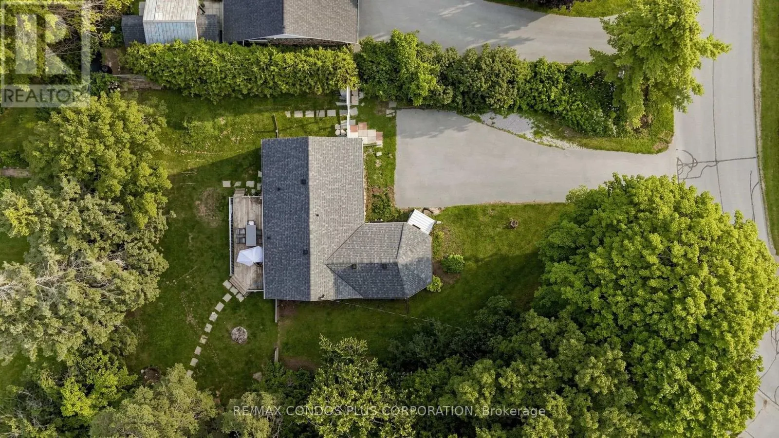 20 SOUTHWOOD CRESCENT
