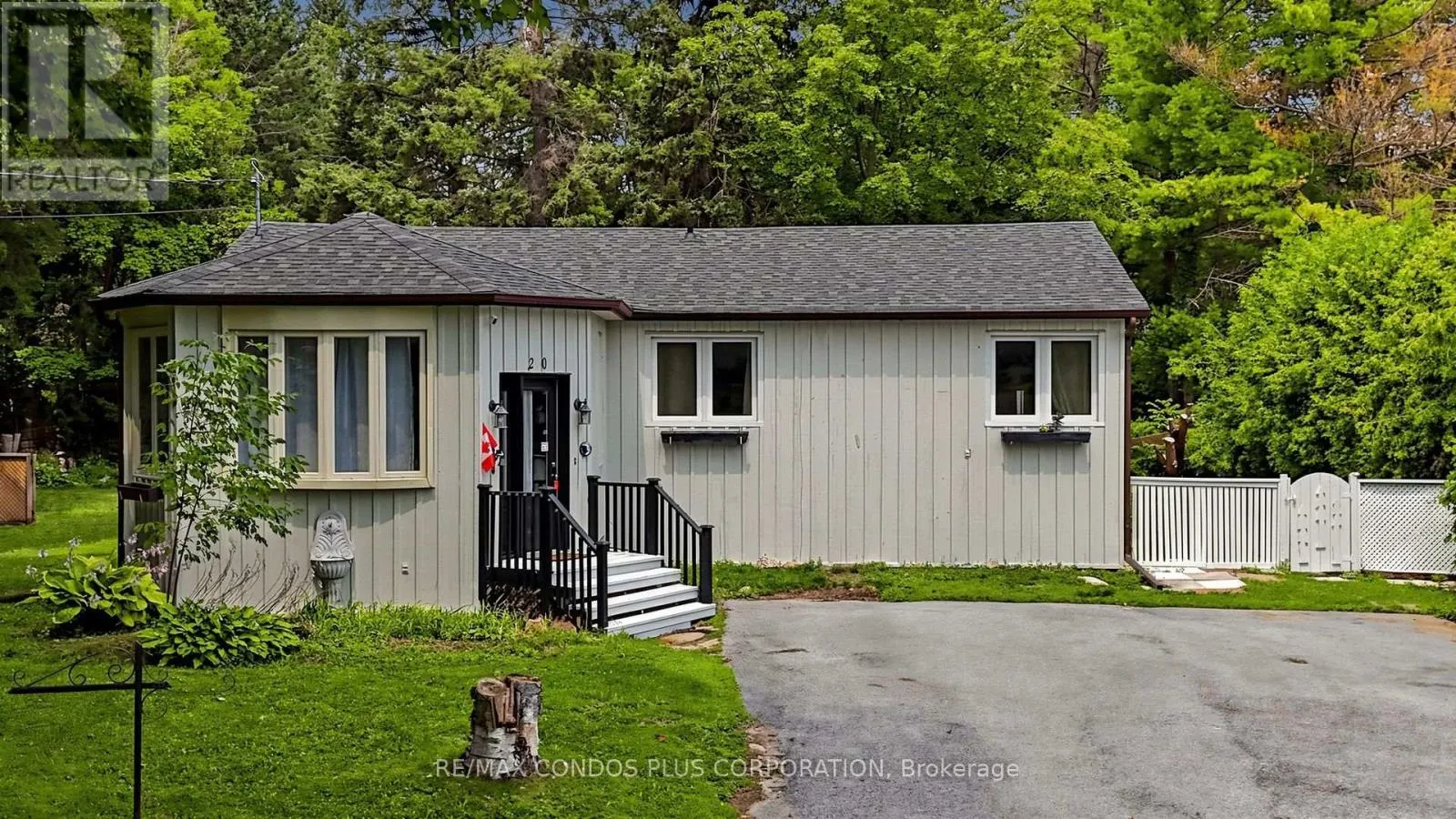 20 SOUTHWOOD CRESCENT