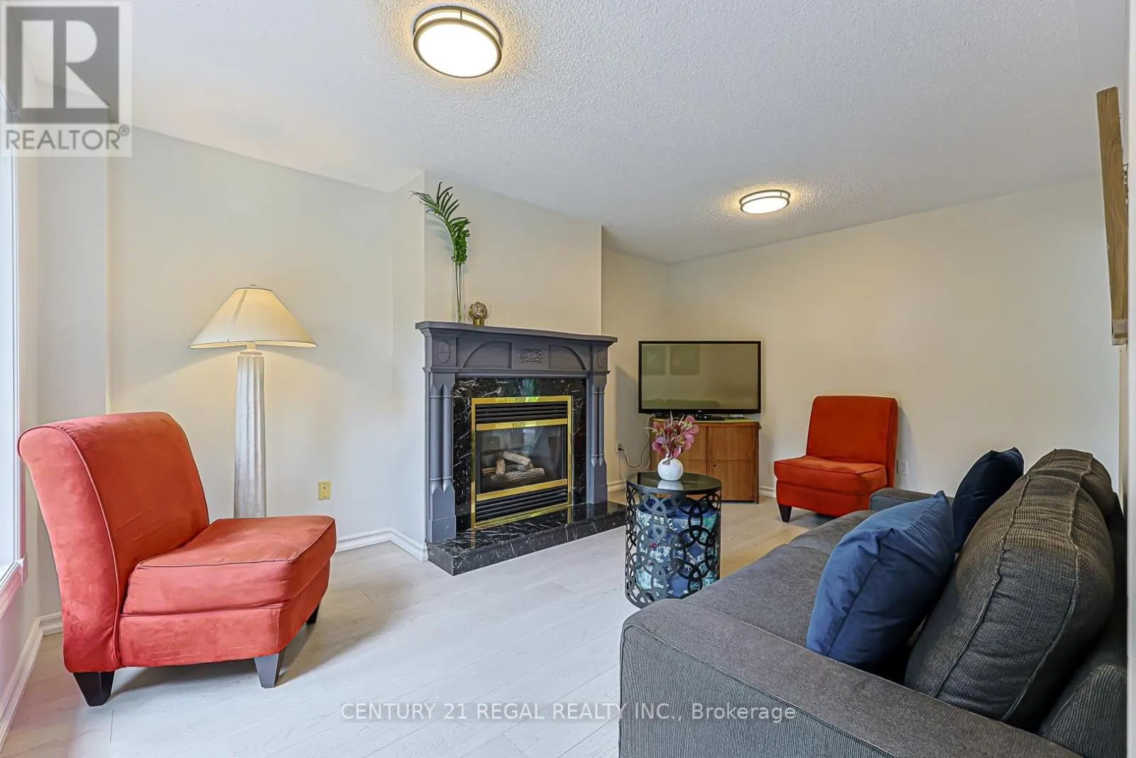 599 SANDFORD STREET