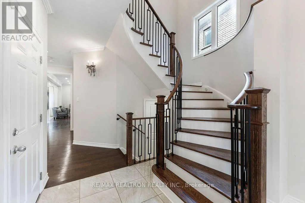 34 VIVIAN CREEK ROAD