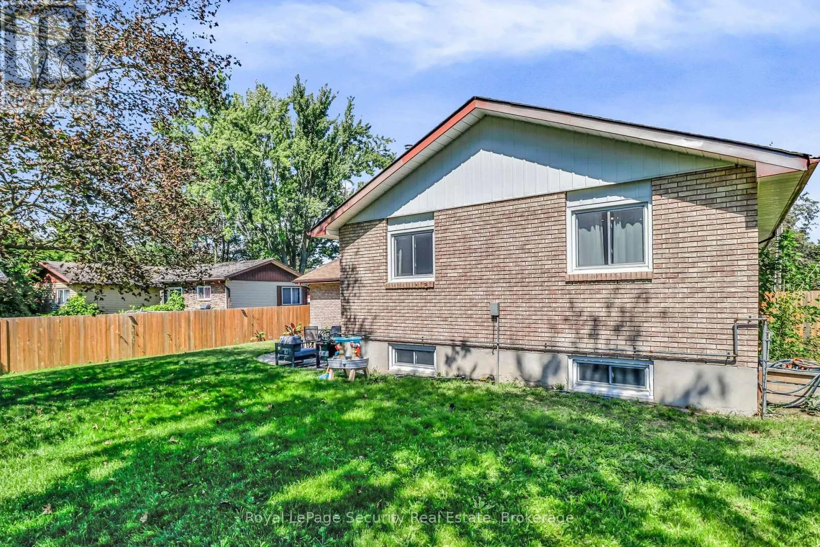 1045 LEBANON DRIVE