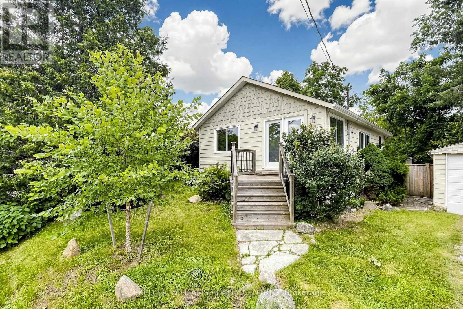 9 MAPLE GROVE STREET
